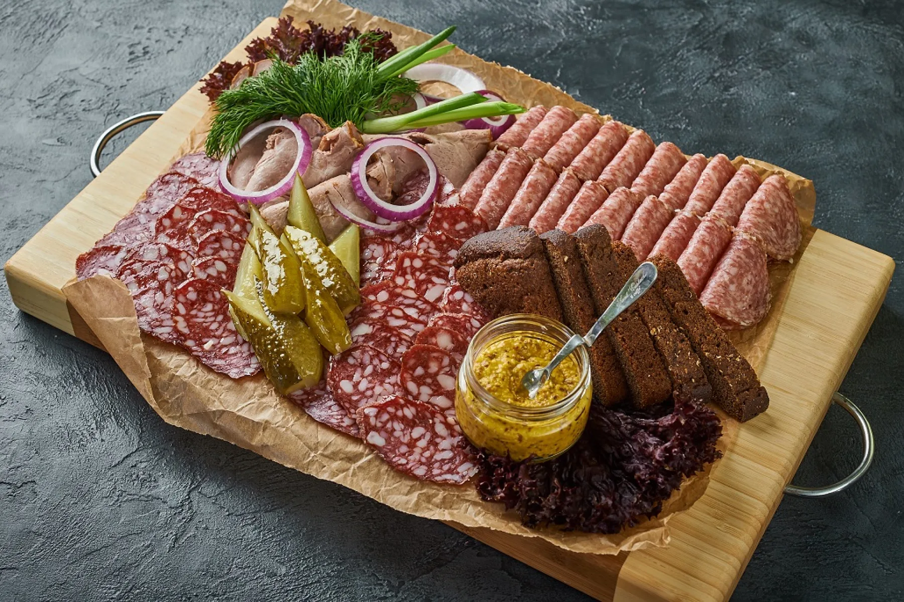 Мужское плато мясное